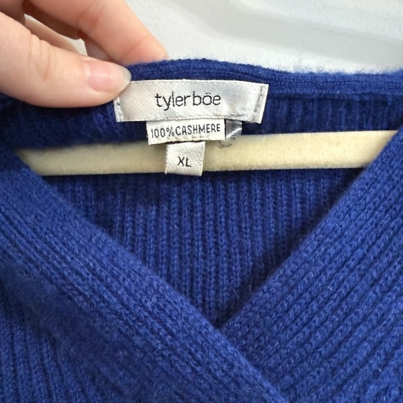 Tyler Boe 100% Cashmere Sleeveless Hooded Oversized Top Size XL Blue - Picture 6 of 7